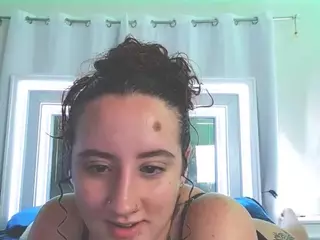 adafontaine18's Live Sex Cam Show