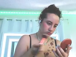 adafontaine18's Live Sex Cam Show