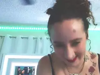 adafontaine18's Live Sex Cam Show