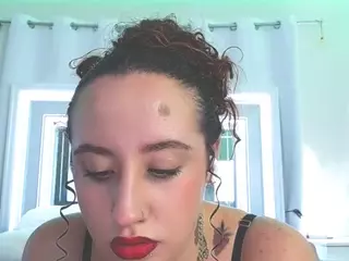 adafontaine18's Live Sex Cam Show