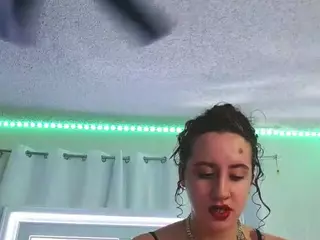 adafontaine18's Live Sex Cam Show