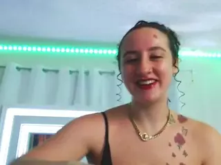 adafontaine18's Live Sex Cam Show