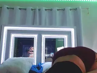 adafontaine18's Live Sex Cam Show