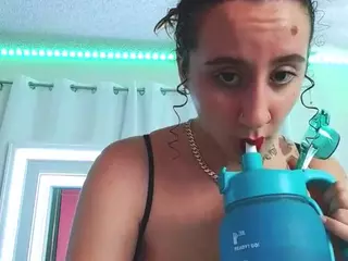 adafontaine18's Live Sex Cam Show