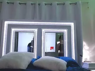 adafontaine18's Live Sex Cam Show