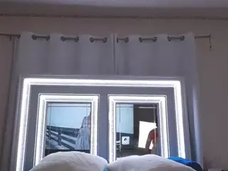 adafontaine18's Live Sex Cam Show
