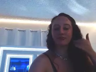 adafontaine18's Live Sex Cam Show