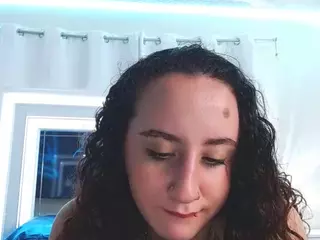 adafontaine18's Live Sex Cam Show