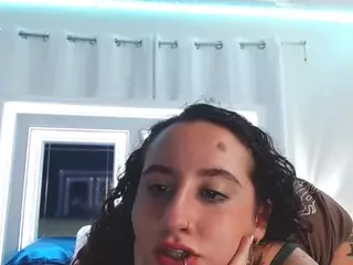 adafontaine18's Live Sex Cam Show