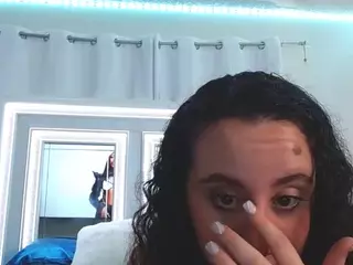 adafontaine18's Live Sex Cam Show