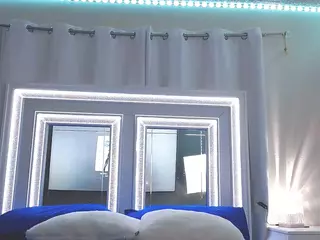 adafontaine18's Live Sex Cam Show