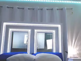 adafontaine18's Live Sex Cam Show