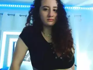 adafontaine18's Live Sex Cam Show