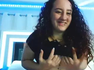 adafontaine18's Live Sex Cam Show
