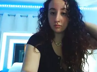 adafontaine18's Live Sex Cam Show