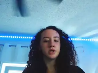 adafontaine18's Live Sex Cam Show