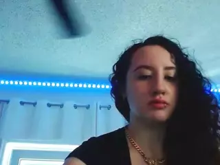 adafontaine18's Live Sex Cam Show