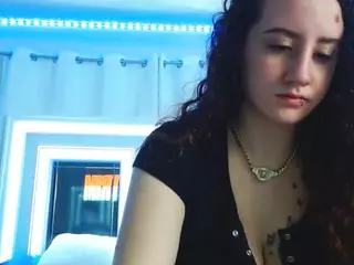 adafontaine18's Live Sex Cam Show