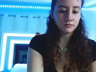 adafontaine18's Live Sex Cam Show
