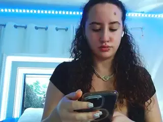 adafontaine18's Live Sex Cam Show
