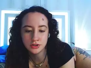 adafontaine18's Live Sex Cam Show
