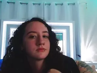 adafontaine18's Live Sex Cam Show
