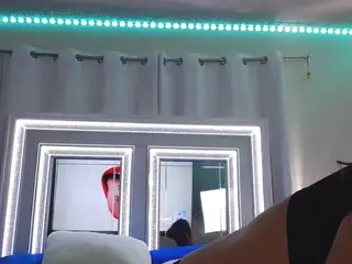adafontaine18's Live Sex Cam Show