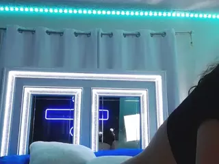 adafontaine18's Live Sex Cam Show