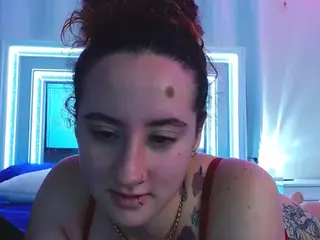 adafontaine18's Live Sex Cam Show