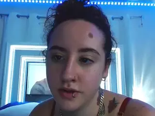 adafontaine18's Live Sex Cam Show