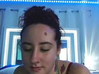 adafontaine18's Live Sex Cam Show