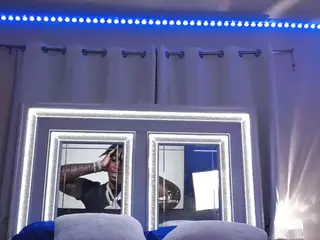 adafontaine18's Live Sex Cam Show