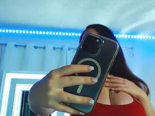 adafontaine18's Live Sex Cam Show