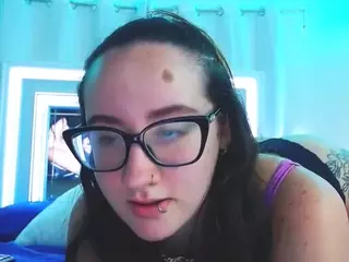 adafontaine18's Live Sex Cam Show