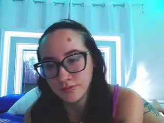 adafontaine18's Live Sex Cam Show