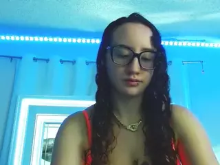 adafontaine18's Live Sex Cam Show