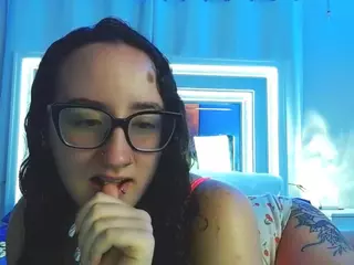adafontaine18's Live Sex Cam Show