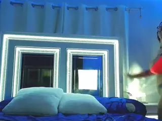 adafontaine18's Live Sex Cam Show