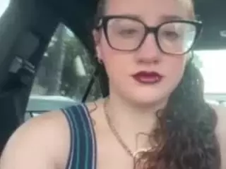 adafontaine18's Live Sex Cam Show