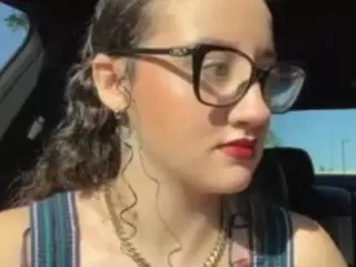 adafontaine18's Live Sex Cam Show
