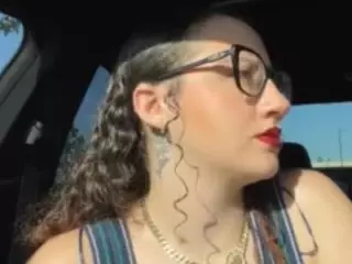adafontaine18's Live Sex Cam Show