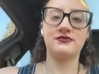 adafontaine18's Live Sex Cam Show