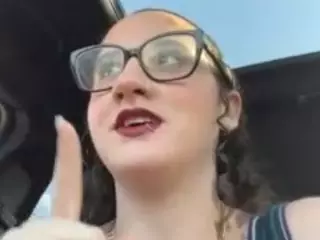 adafontaine18's Live Sex Cam Show