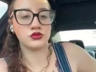 adafontaine18's Live Sex Cam Show