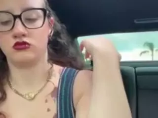 adafontaine18's Live Sex Cam Show