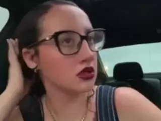 adafontaine18's Live Sex Cam Show