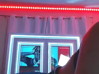 adafontaine18's Live Sex Cam Show
