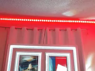 adafontaine18's Live Sex Cam Show