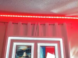 adafontaine18's Live Sex Cam Show