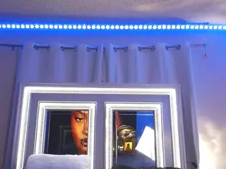 adafontaine18's Live Sex Cam Show